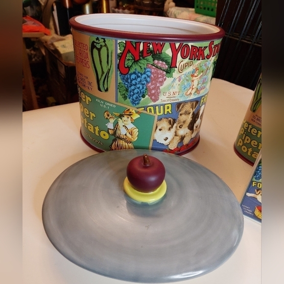 Oneida Vintage Labels Large Oval Stoneware Cookie Jar/Canister - Picture 2 of 13